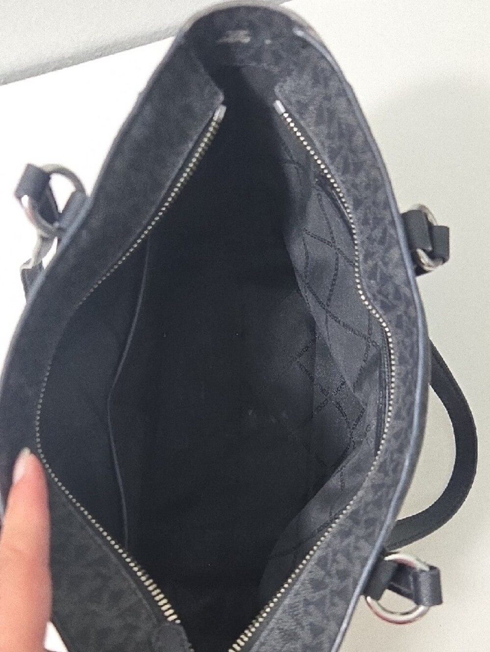 Michael Kors Black MK Signature Tote with Front Pocket - Picture 6 of 7